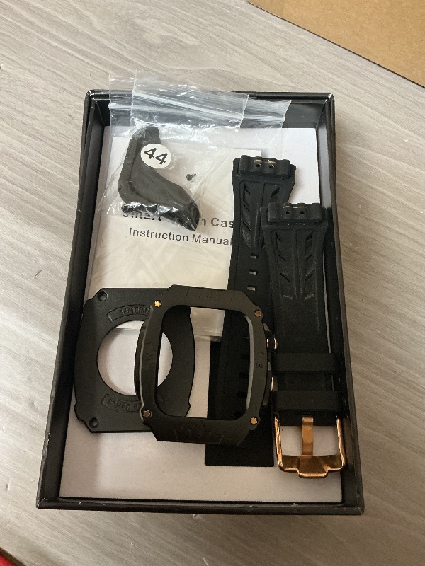 Photo 1 of Luxury Metal Case for Apple Watch 8 7 45mm 6 44mm Band with Cover Heavy Duty Rugged Case Silicon Strap for Men iWatch 6 5 4 SE 44mm Full Protective Cover
