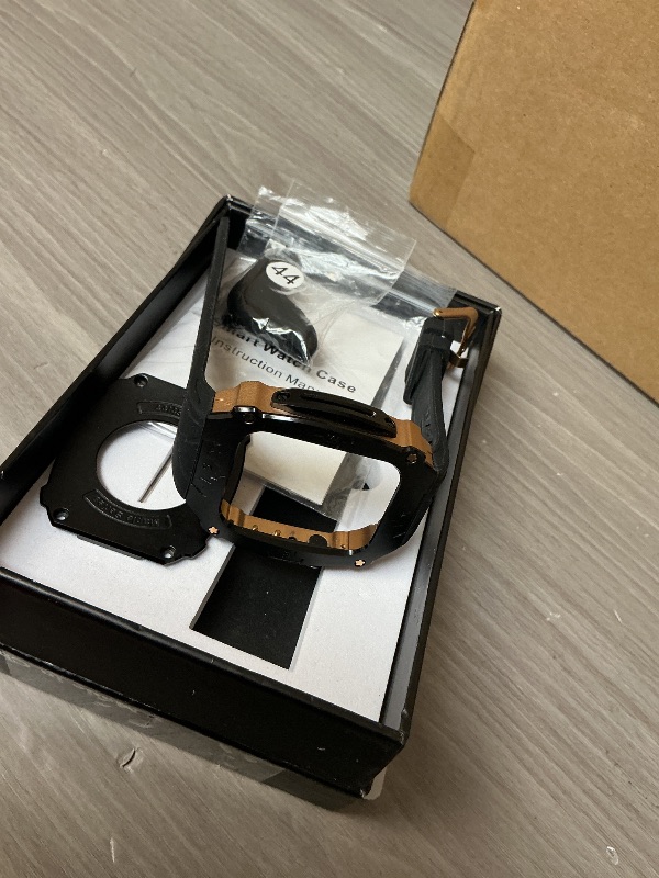 Photo 1 of Luxury Metal Case for Apple Watch 8 7 45mm 6 44mm Band with Cover Heavy Duty Rugged Case Silicon Strap for Men iWatch 6 5 4 SE 44mm Full Protective Cover