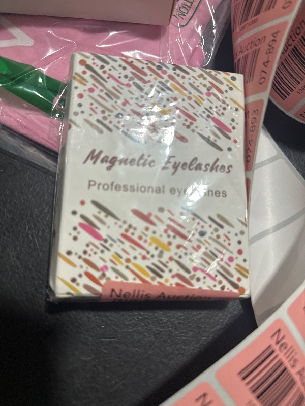 Photo 1 of Magnetic Eyelashes Natural Look - 2 Pairs 5 Double Strength Magnets Reusable Magnetic Eyelashes with Applicator and Mirror, Easy to Wear&Remove Waterproof No Glue Needed Lashes(Natural Cat Eyes)
