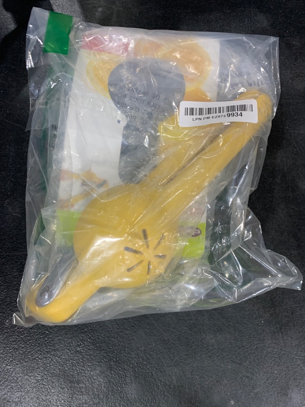 Photo 1 of Chef'n Freshforce Citrus Juicer (Lemon), 10.25 long