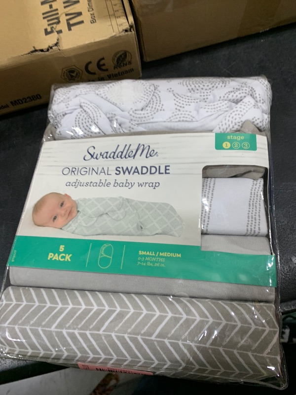 Photo 1 of SwaddleMe Original Swaddle – Size Small, 0-3 Months, 5-Pack (Grays for Days )