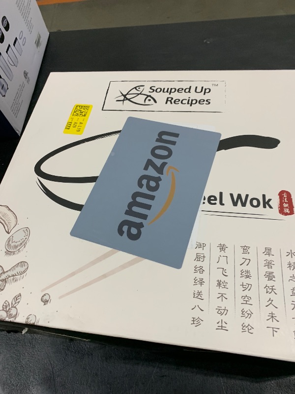 Photo 1 of 12.5 Inch Carbon Steel Wok For Electric, Induction and Gas Stoves (Lid, Spatula and User Guide Video Included)