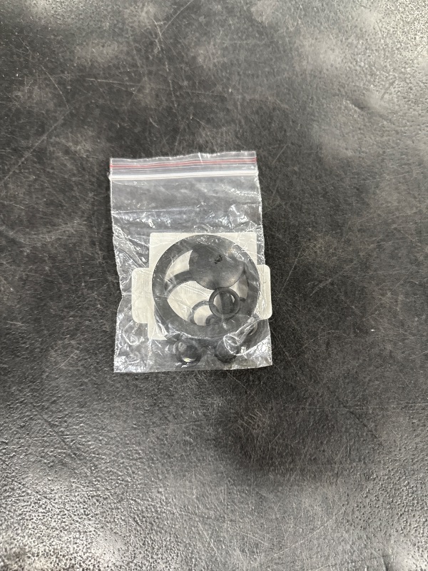 Photo 1 of 11pcs Sprayer Seal Rings, Rubber Seal O Rings Accessories Multiple Sizes Sprayer Sealing Gasket Set for Most 3L 5L 8L Sprayer, Garden Spray Pump Repair Parts for Most 1 Gallon 2 Gallon Sprayer