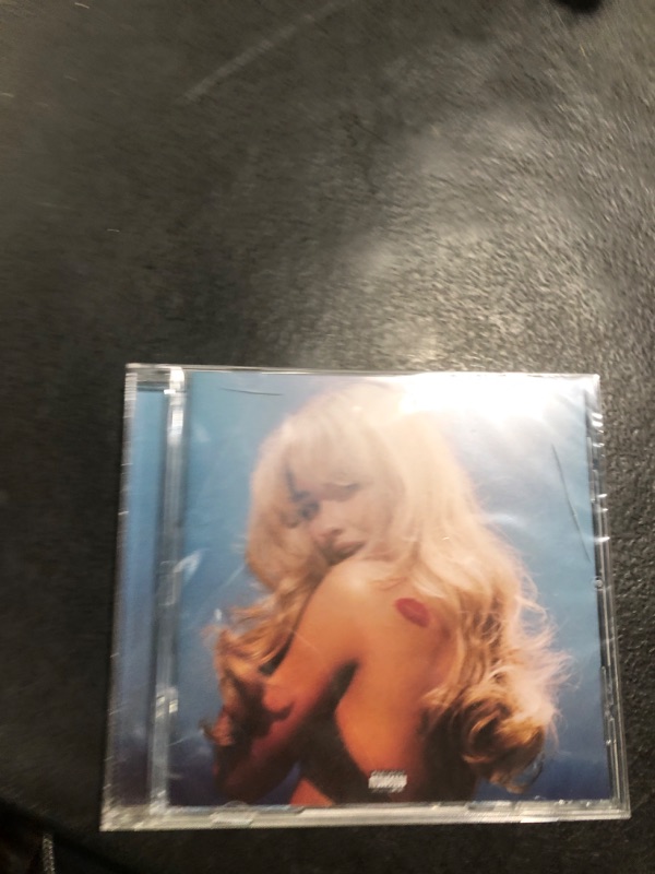 Photo 1 of Short n' Sweet (Deluxe Edition)