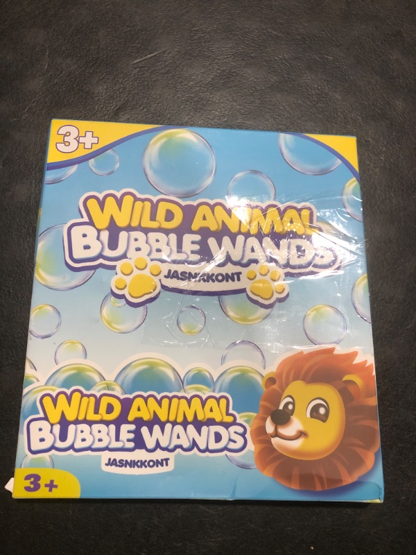 Photo 1 of 32Pcs Mini Animal Bubble Wands Bulk, Jungle Party Favors for Kids, Wild Birthday Decoration, Goody Bag Filler, Pinata Stuffed Supplies, Carnival Prizes, Treasure Box, Summer Outdoor Gifts for Girl Boy