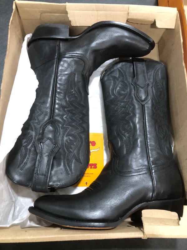 Photo 1 of Cowboy Dress Boots | Mens Classic Round-Toe Boots (H7001) - unknown size 