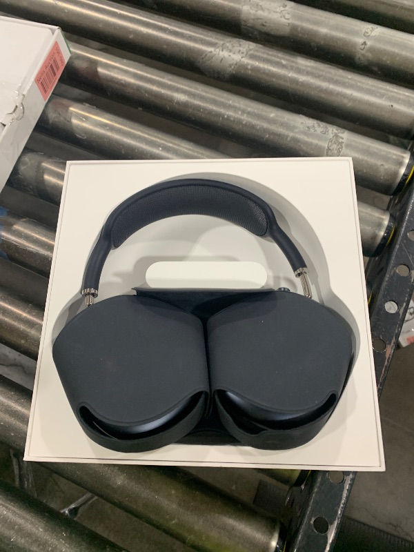 Photo 1 of Apple AirPods Max Wireless Over-Ear Headphones, Pro-Level Active Noise Cancellation, Transparency Mode, Personalized Spatial Audio, USB-C Charging, Bluetooth Headphones for iPhone - Midnight
