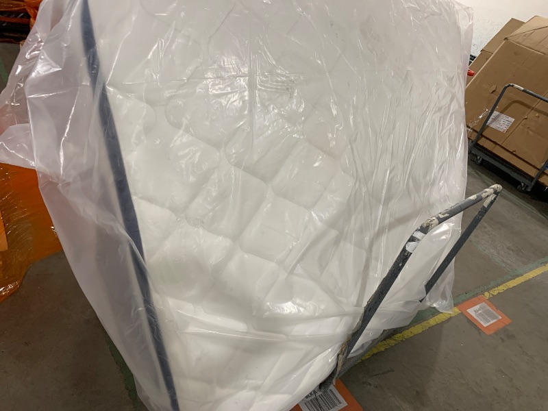 Photo 1 of WHITE MATTRESS SIZE FULL 