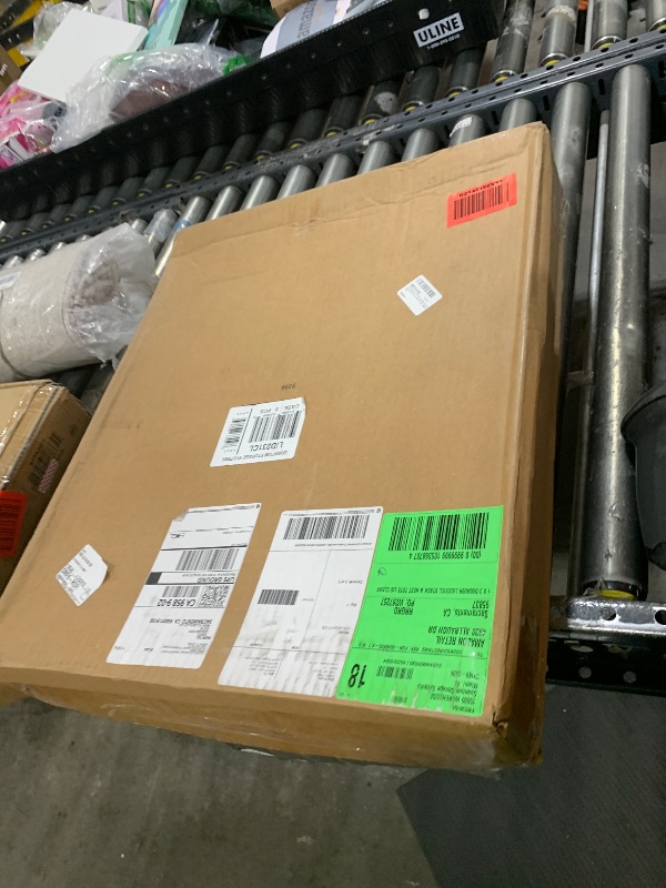 Photo 1 of FSE 373-LID231CLCS Container Lid, for use with SNT225 and SNT230, Clear, Made in USA