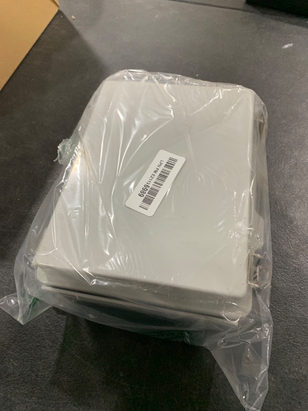 Photo 1 of Gratury Junction Box, IP67 Waterproof Plastic Enclosure for Electrical Project, Hinged Grey Cover, Includes Mounting Plate and Wall Bracket 220×170×110mm (8.6"×6.7"×4.3")