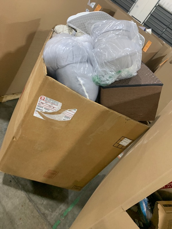 Photo 1 of home comfort items bundle of 20 