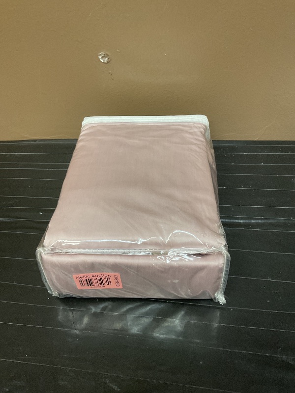 Photo 1 of Hotel Sheets Direct 4 Piece Bed Sheet Set King Size, 100% Viscose Derived from Bamboo Sheets Set with 2 Pillowcases, Cooling & Breathable Luxury Bedding, Moisture-Wicking & Silky Soft, Light Pink