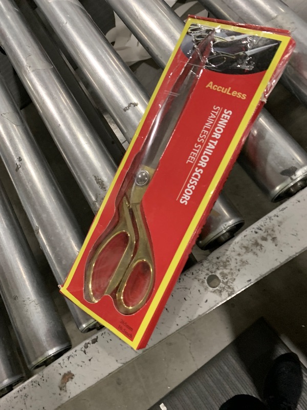 Photo 1 of 10.5'' Fabric Scissors Stainless Steel sharp Tailor Scissors clothing scissors Professional Heavy Duty Dressmaking Shears Sewing Tailor (Golden)