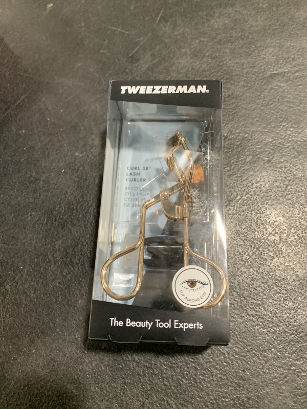 Photo 1 of Tweezerman Curl 38" Lash Curler Model No. 1055-PKR