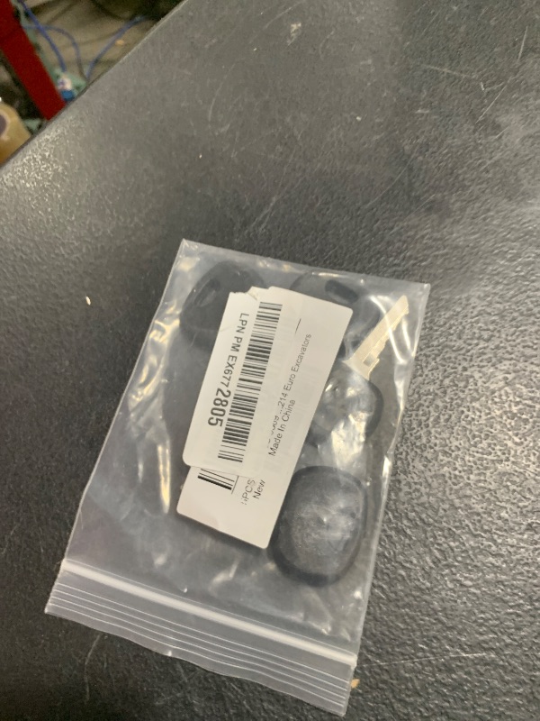 Photo 1 of 5PCS 14603 8U-9569 05755125 940451 8035807 Key for Volvo Certain Mini Excavators & Mini Loaders Bobcat V Series Versahandler Forklifts Caterpillar 213 214 Euro Excavators