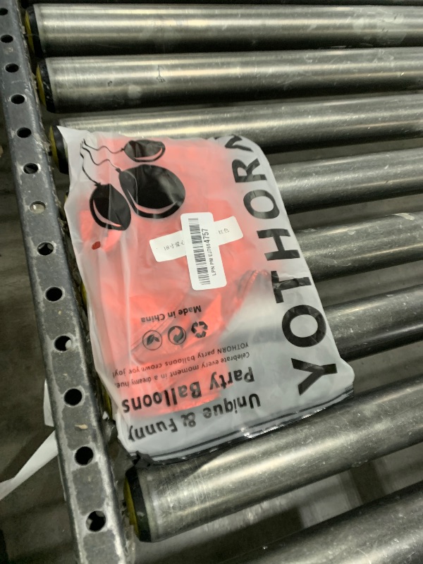 Photo 1 of 12 Pcs Red Heart Balloons,18 Inch Heart Foil Balloons Love Balloon Valentine Balloon (red)