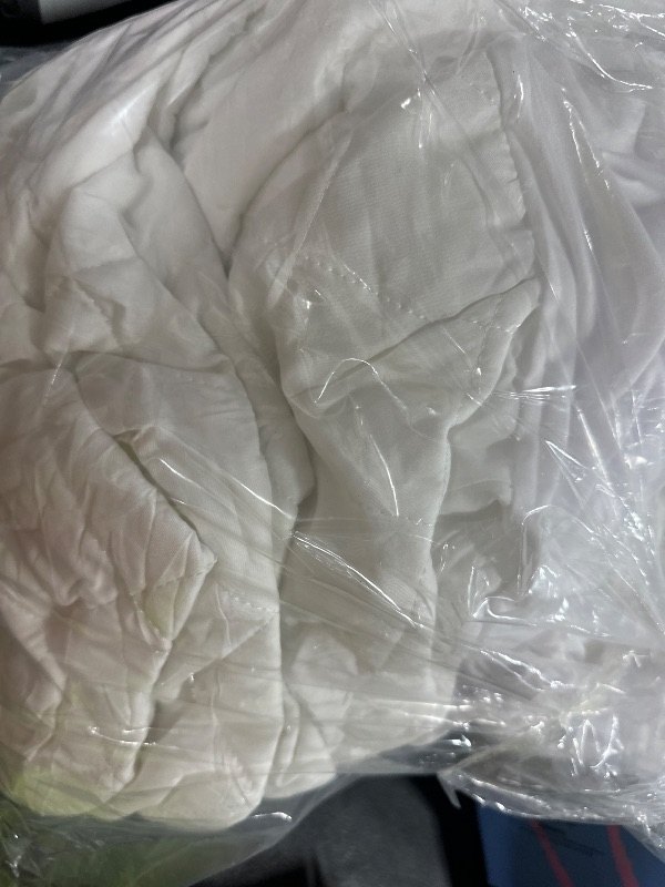 Photo 1 of UNILIBRA King Mattress Pad Waterproof Rayon Made from Bamboo, Fitted Deep Pocket Mattress Cover fits 6''-25'', Breathable Quilted Mattress Protector, White