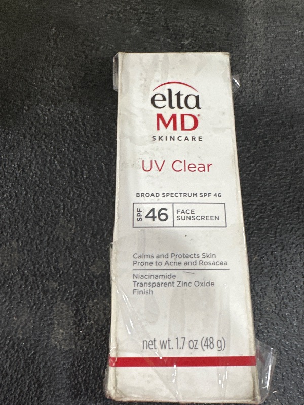 Photo 1 of EltaMD UV Clear Face Sunscreen SPF 46, Oil Free for Face with Zinc Oxide, Dermatologist Recommended Sunscreen Lotion, For Acne-Prone Sensitive Skin, 1.7 oz Pump