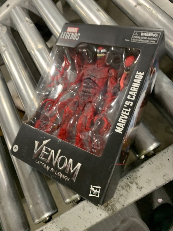 Photo 1 of Marvel Legends Series Carnage, Venom: Let There Be Carnage Deluxe Collectible 6 Inch Action Figure
