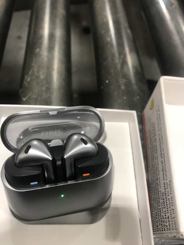 Photo 1 of SAMSUNG Galaxy Buds 3 AI True Wireless Bluetooth Earbuds, Open Type Fit, Active Noise Cancellation, 360 Audio, Touch Control, Silver [US Version, Amazon Exclusive, 2Yr Warranty]