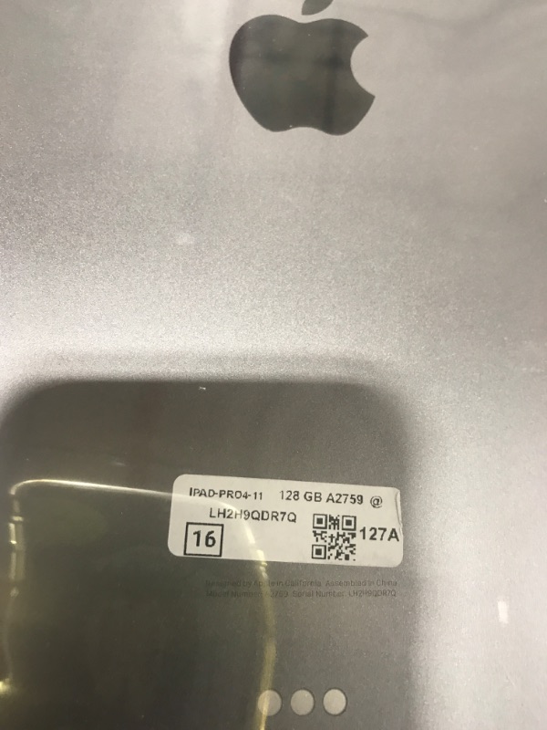 Photo 1 of  REFURBISHED Apple iPad Pro (M4) WiFi with Standard glass
