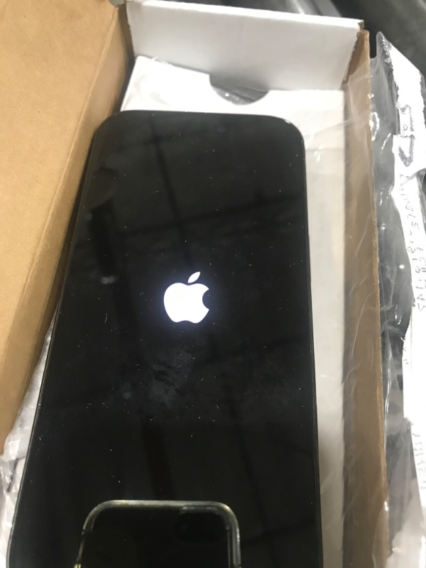 Photo 1 of Apple iPhone 16 Pro, US Version, 256GB, Black Titanium - Unlocked (Renewed)