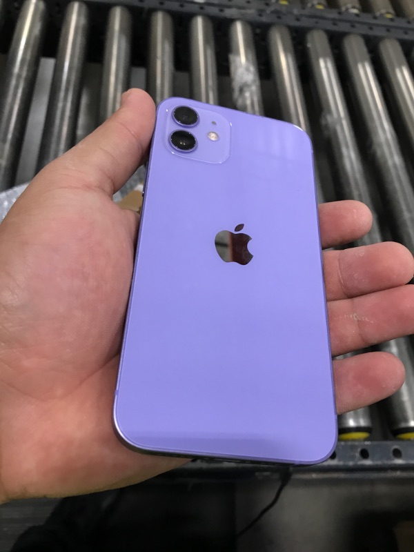 Photo 1 of iphone
model unknown