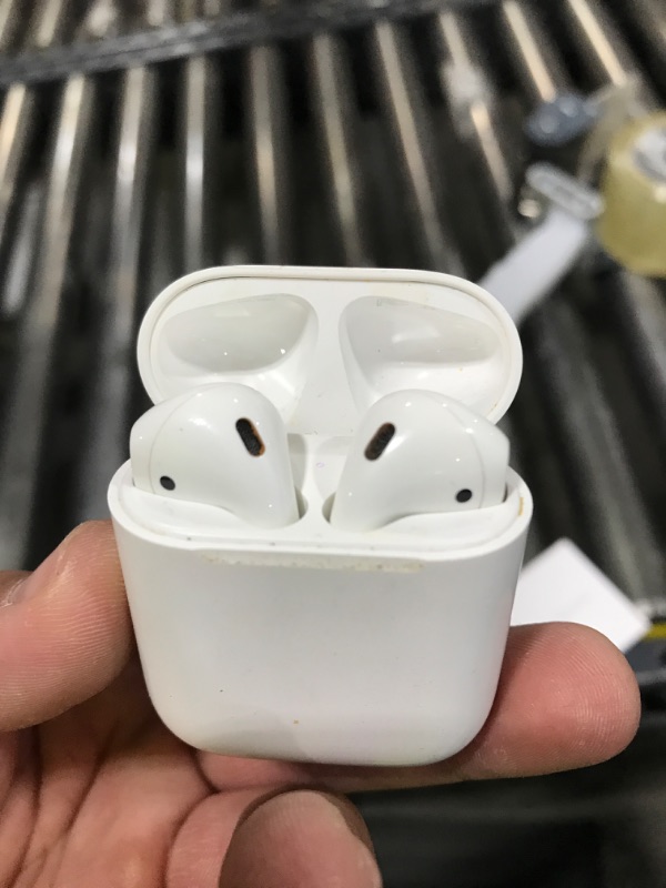 Photo 1 of Apple AirPods 4 Wireless Earbuds, Bluetooth Headphones, Personalized Spatial Audio, Sweat and Water Resistant, USB-C Charging Case, H2 Chip, Up to 30 Hours of Battery Life, Effortless Setup for iPhone