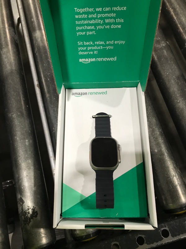 Photo 1 of Apple Watch Ultra [GPS + Cellular 49mm] Titanium Case with Midnight Ocean Band, One Size (Renewed Premium)