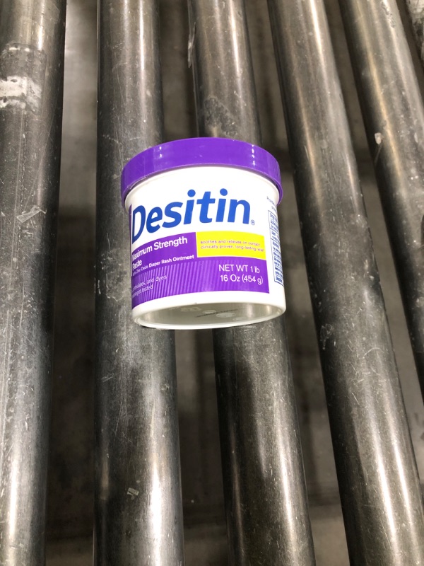 Photo 1 of Desitin Maximum Strength Baby Diaper Rash Cream, 40% Zinc Oxide for Treatment, Relief & Prevention, Hypoallergenic, Phthalate- & Paraben-Free Paste, Protects Skin For Up To 12 Hours, 16 oz
