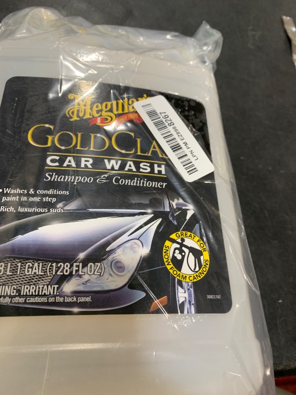 Photo 1 of Meguiar's Gold Class Car Wash, Car Wash Foam for Car Cleaning - 1 Gallon Container