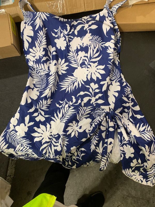 Photo 1 of Women's floral bathing suit blue size M