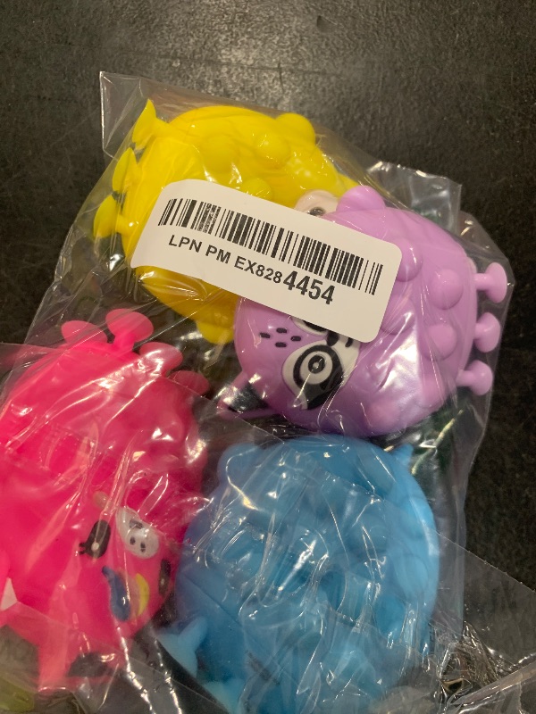 Photo 1 of 3D Lotsa Pop Suction Characters, 4 Pieces