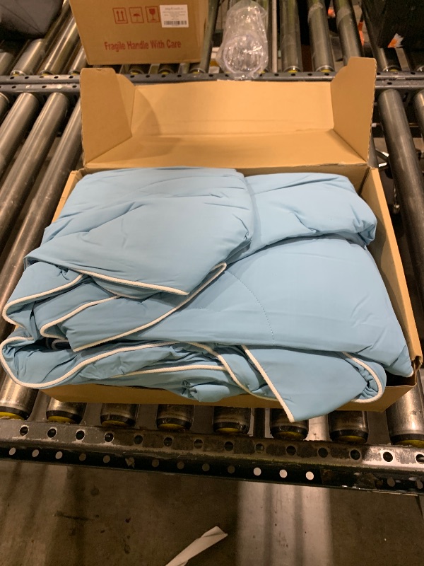 Photo 1 of ACCURATEX Cooling Comforter King/Cal King Size, Q-max>0.45 Arc-Chill Cooling Blanket for Hot Sleepers, Lightweight Cool Blankets for Night Sweats, Silky Breathable Summer Cool Comforter, Blue(104x90)