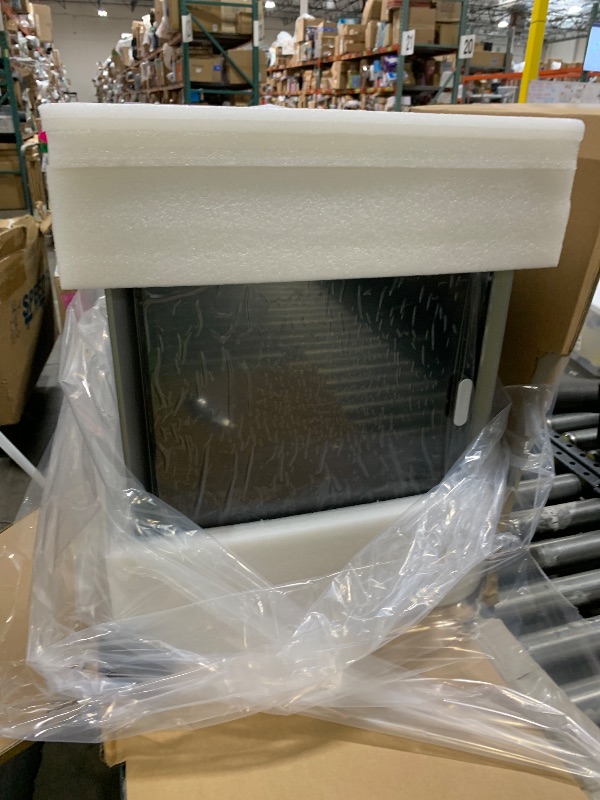 Photo 1 of Anycubic Kobra S1 Combo 3D Printer, 4 Stunning Multicolor with Anycubic ACE PRO, 600mm/s High Speed and 320? Hotend Free-Clog Extruder, Intelligent Drying While Printing, Built-in Camera 250*250*250mm