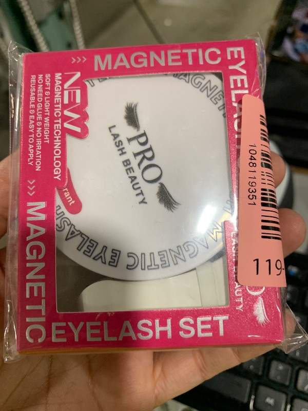 Photo 1 of Magnetic Eyelashes With Applicator Long Lasting And Reusable Magnetic Lashes Kit 5Pcs Magnets Per Piece No Glue Needed False Eyelashes Waterproof,Cruelty Free,Easy To Wear(1pair,Vibrant)