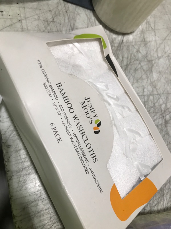 Photo 1 of Jumpy Moo's Baby Washcloths - 100% Rayon from Bamboo, Ultra Thick 10x10 inches, Gentle on Delicate Skin, Perfect for Girls and Boys, Includes Giftbox & Laundry Bag