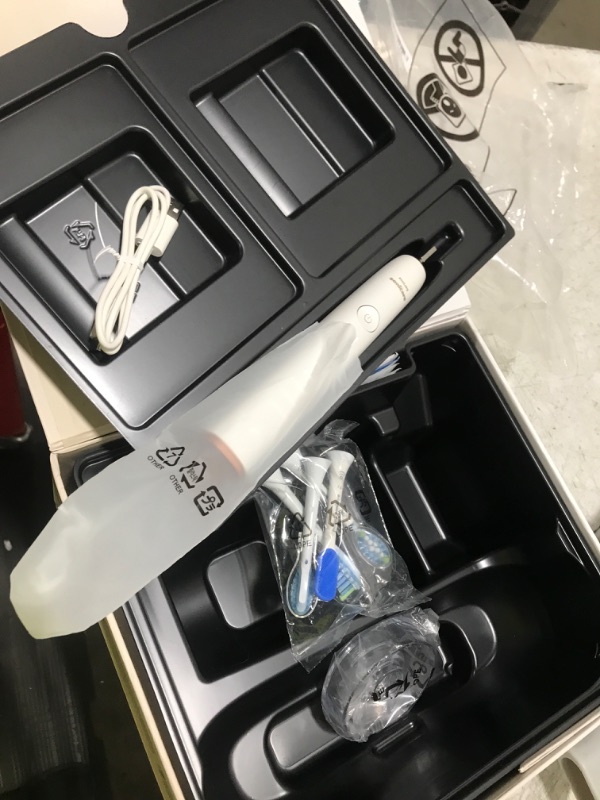 Photo 1 of Philips Sonicare DiamondClean Smart 9700 Electric Toothbrush, Sonic Toothbrush with App, Pressure Sensor, Brush Head Detection, 5 Brushing Modes and 3 Intensity Levels, Rosegold, HX9957/81