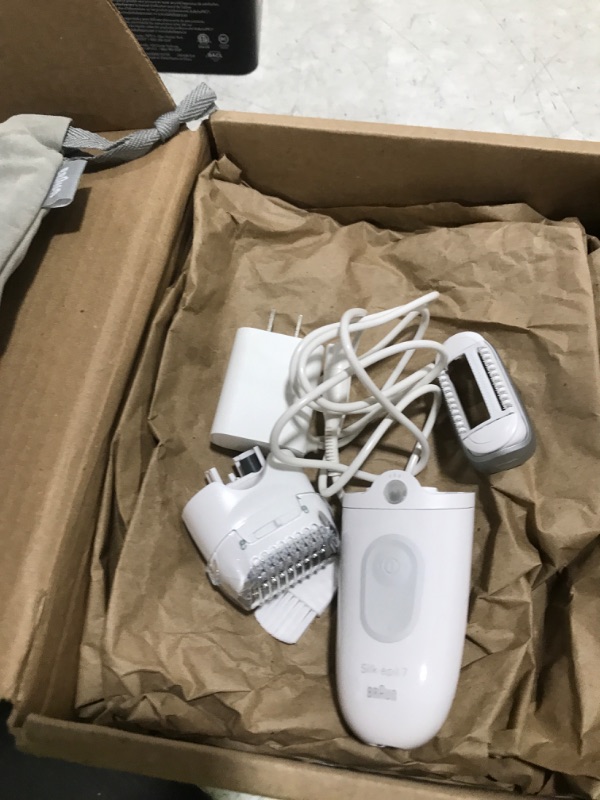 Photo 1 of Braun Epilator Silk-épil 7, Hair Removal Device, Women Shaver & Trimmer, Wet and Dry, Wide Head, Includes Shaver Head and Trimmer Comb, SE7-041, Silver