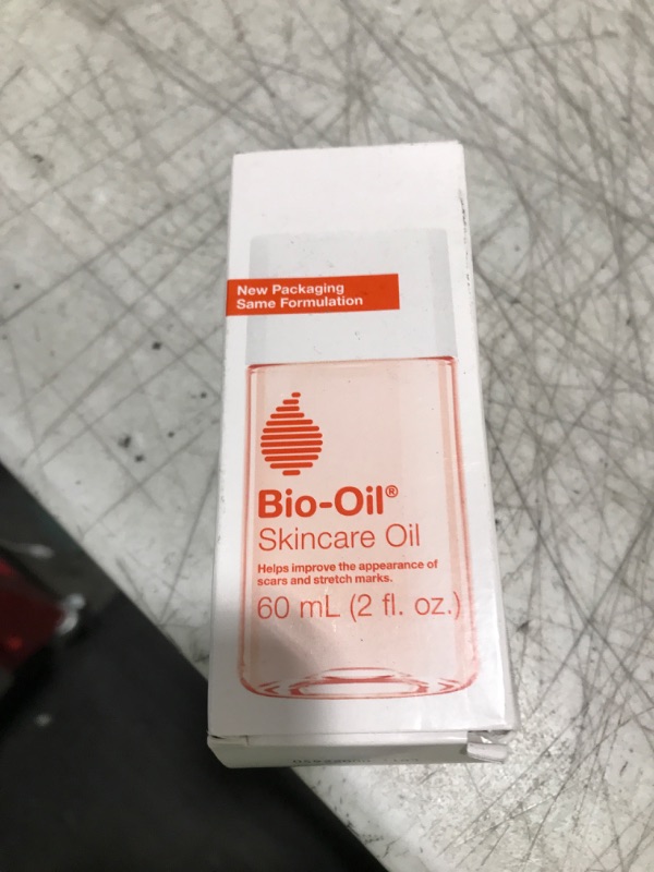 Photo 1 of Bio-Oil Skincare Body Oil Serum, Face and Body Moisturizer with Vitamin E & A, for Scars, Stretch Marks, Sensitive Skin, All Skin Types, Dermatologist Recommended, Non-Comedogenic, 2 Oz