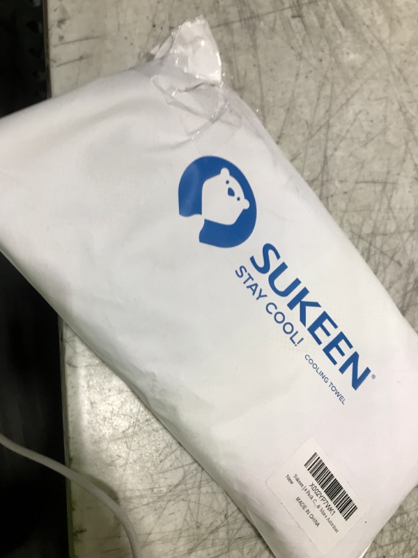 Photo 1 of Sukeen 4 Pack Cooling Towel (40"x12"), Soft Breathable Chilly Microfiber Towel for Yoga, Sport, Running, Gym, Workout & More Activities