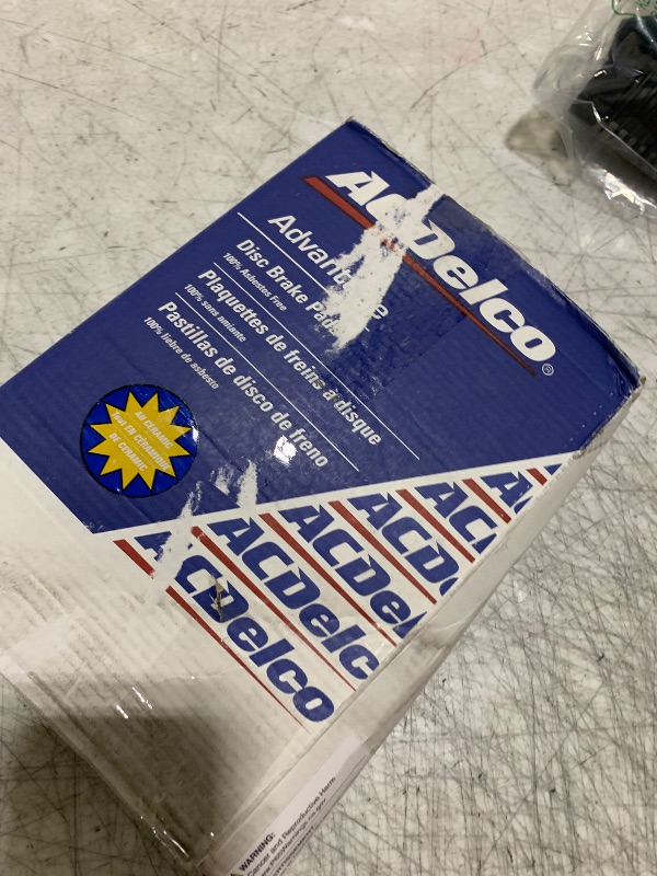 Photo 1 of ACDelco Silver 14D1914CHF1 Ceramic Rear Disc Brake Pad Set