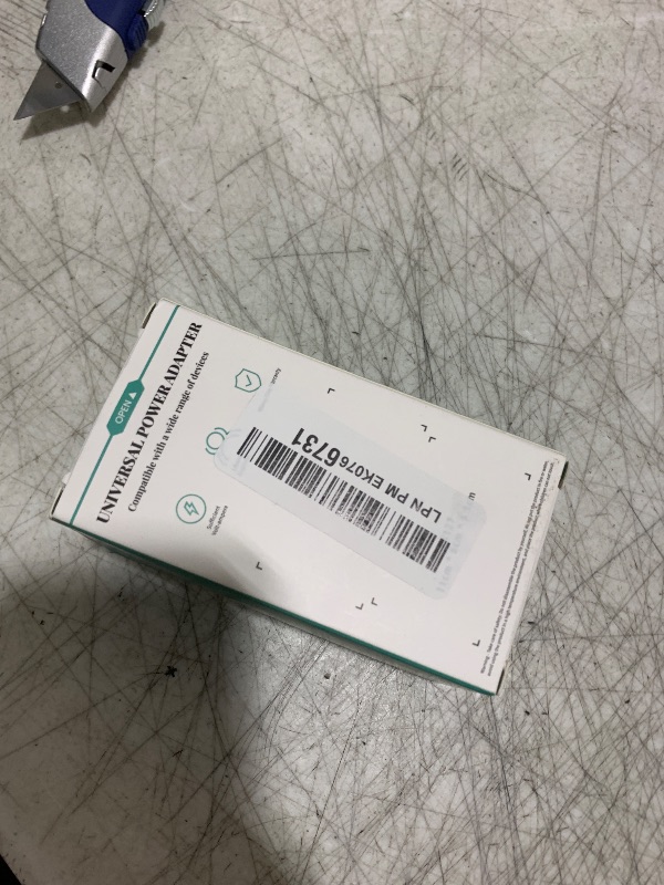 Photo 1 of 18V 2A 36W AC/DC Power Supply Adapter, Wall, Center Positive DC Plug 5.5x2.1mm 5.5mmx2.5mm Compatible for 18 Volt 1A 1.1A 1.2A 1.3A 1.4A 1.5A 1.6A 1.7A 1.8A 1.9A 2A 1000mA~2000mA Equipment (6 ft)