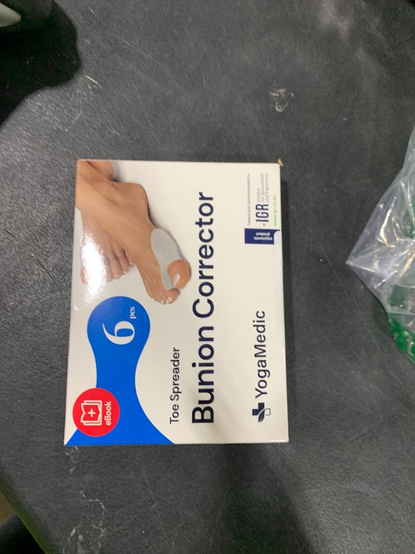 Photo 1 of YOGAMEDIC Bunion Corrector Toe Separator - 6-Piece Soft Silicone Pads for Big Toe Relaxation & Hallux Valgus Support - BPA-Free One-Size Protector for Overlapping Toes Unisex