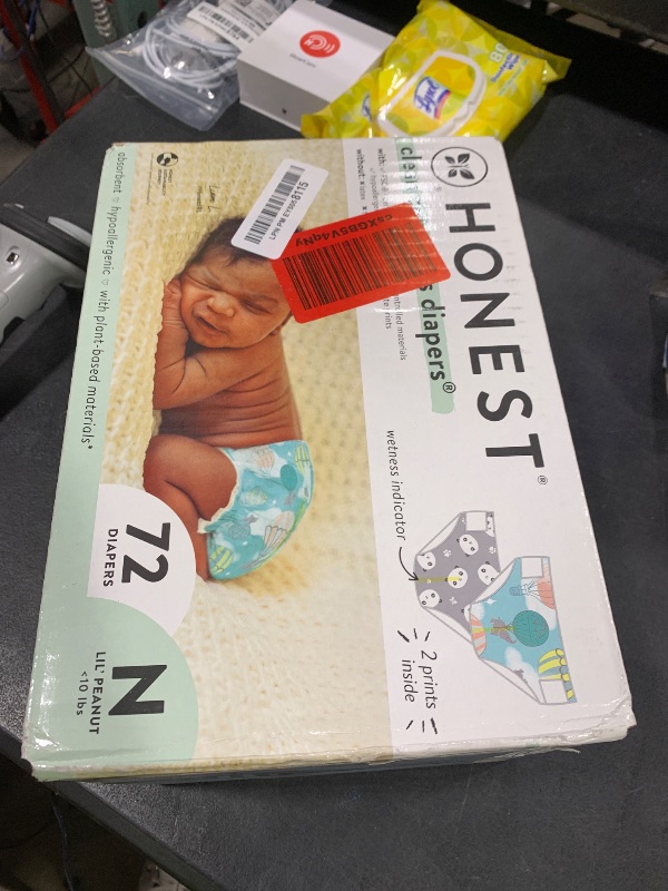 Photo 1 of The Honest Company Clean Conscious Diapers for Delicate Skin | Up to 100% Leakproof | Hypoallergenic, Fragrance Free | Gender Neutral | Club Box, Size Newborn, 72 Count (Prints May Vary)
