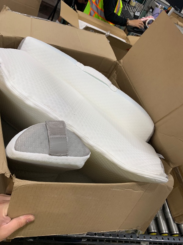 Photo 1 of BIEEZZK Orthopedic Bed Wedge Pillow Set 4Pcs, Adjustable Memory Foam Wedge Pillow, Pillow Wedges for Post Surgery, Back Pain Relief, Triangle Pillows for Acid Reflux, Snoring, GERD, White/Grey