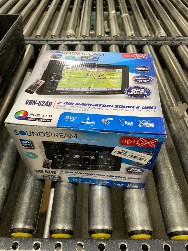 Photo 1 of Soundstream VR-651B, 7 Inch Double Din Touchscreen DVD Car Stereo, Android MHL PhoneLink Auto Radio with Bluetooth and Built in EQ, 2-Din Multimedia Receiver AM/FM SD USB