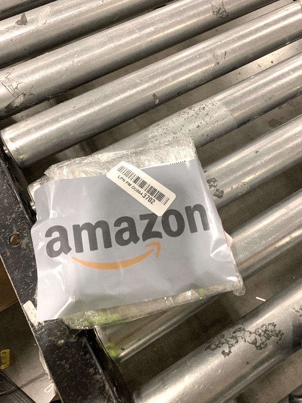 Photo 1 of 100 Self Seal PVC Pack Zipper Lock Bags,Clear Jewelry Anti Oxidation Bag Clarity Tarnish Prevention,Small Sealed Bag,Resealable packaging or Storage of Jewelry, Earrings and Rings (7x10cm/2.75x4inch)