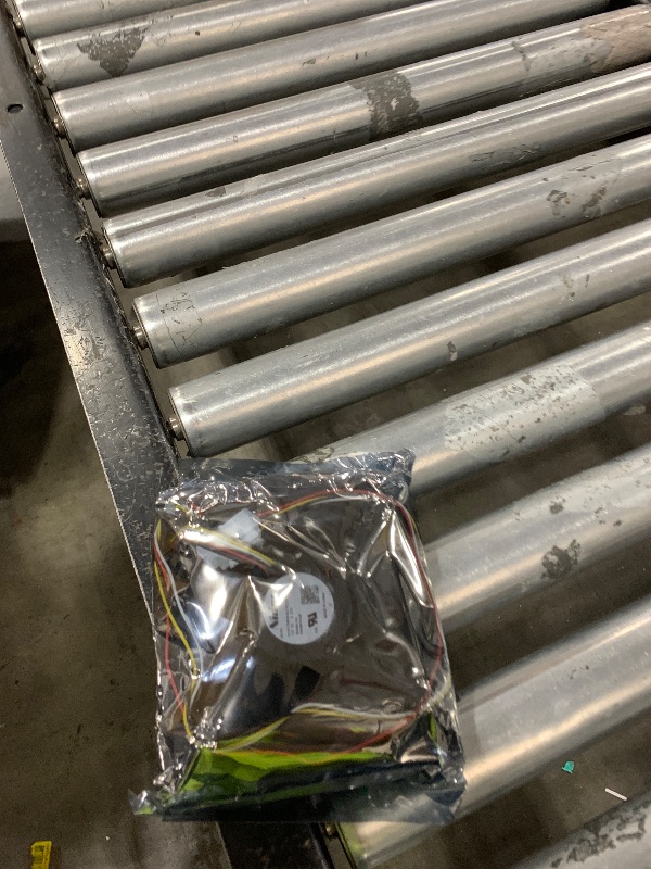 Photo 1 of WR60X32088 Refrigerator Freezer Evaporator Fan Motor Replacement for GE Parts U12E12MS2CA3-57Z32, PVD28BYNFS CVE28DM5NS5 CVE28DP2NS1 CVE28DP3ND1 CVE28DP4NW2 CXE22DM5PS5 CXE22DP3PD1 PGD29BYTFS