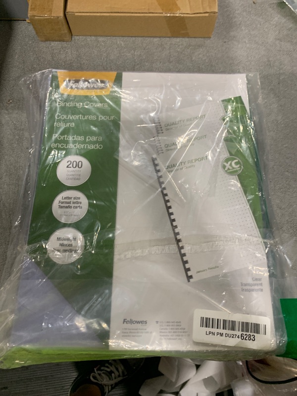 Photo 1 of Fellowes Crystals Clear PVC Binding Covers, 8mil Letter, 200 Pack (5204303)